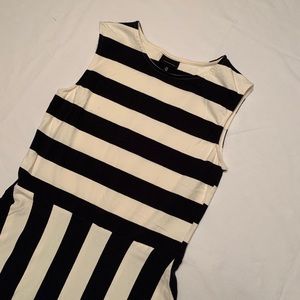 Who What Wear XS Striped Black & White Midi Dress
